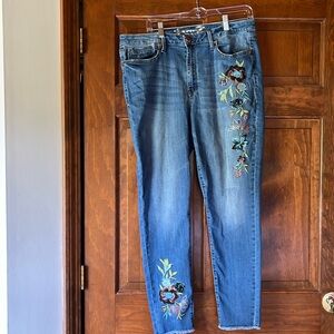 Seven embroidered jeans size 16. Get your boho vibe going!
